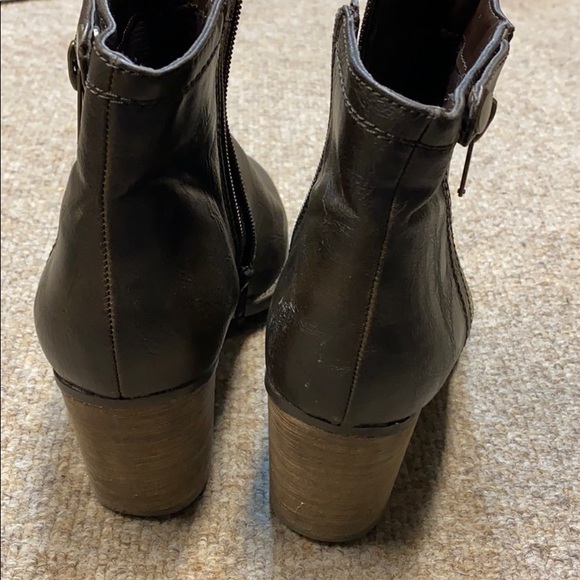 Crown vintage brown heeled boots - Picture 6 of 6